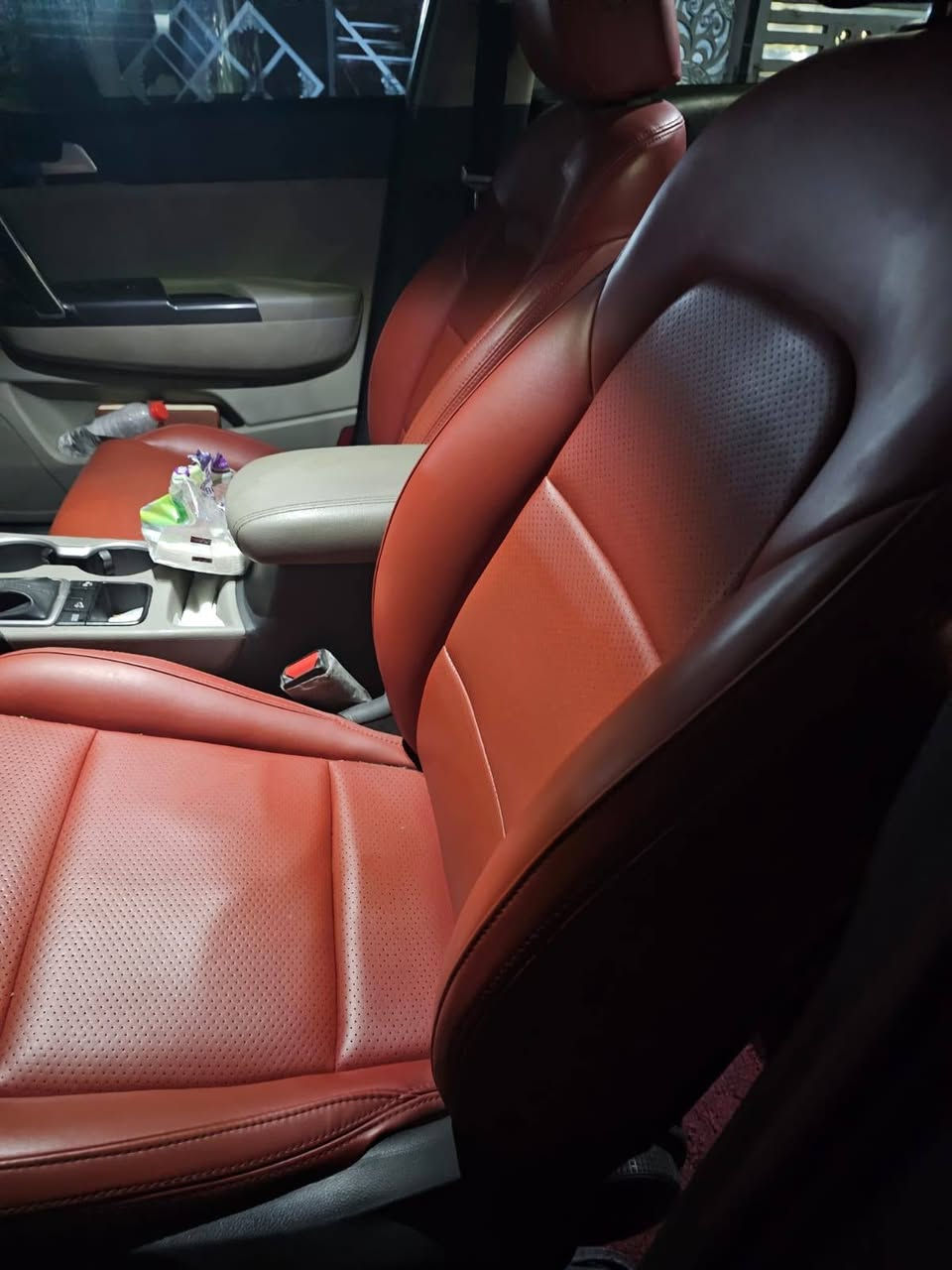 السلام عليكم سبورتج للبيع موديل ٢٠٢٠ نص فول السعر ١٩٥ وبيه مجال للتواصل***********
