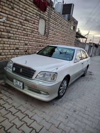 كراون ٢٠٠١ • رقم كركوك • مكينه جديده