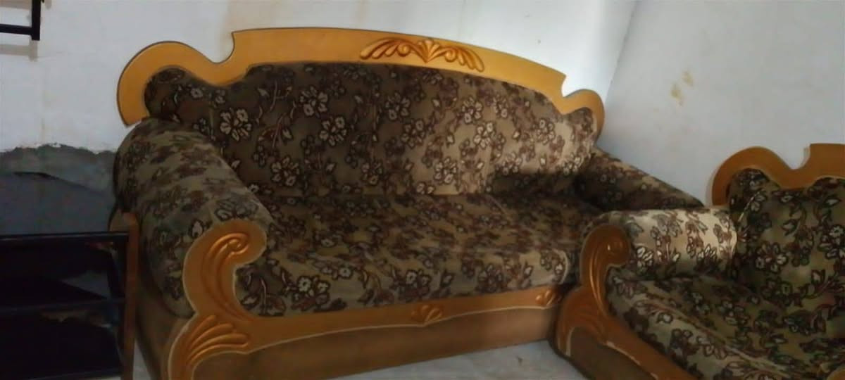 تخم كلش نضيف  رايدته ب150 الف وبي مجال  واتساب***********
