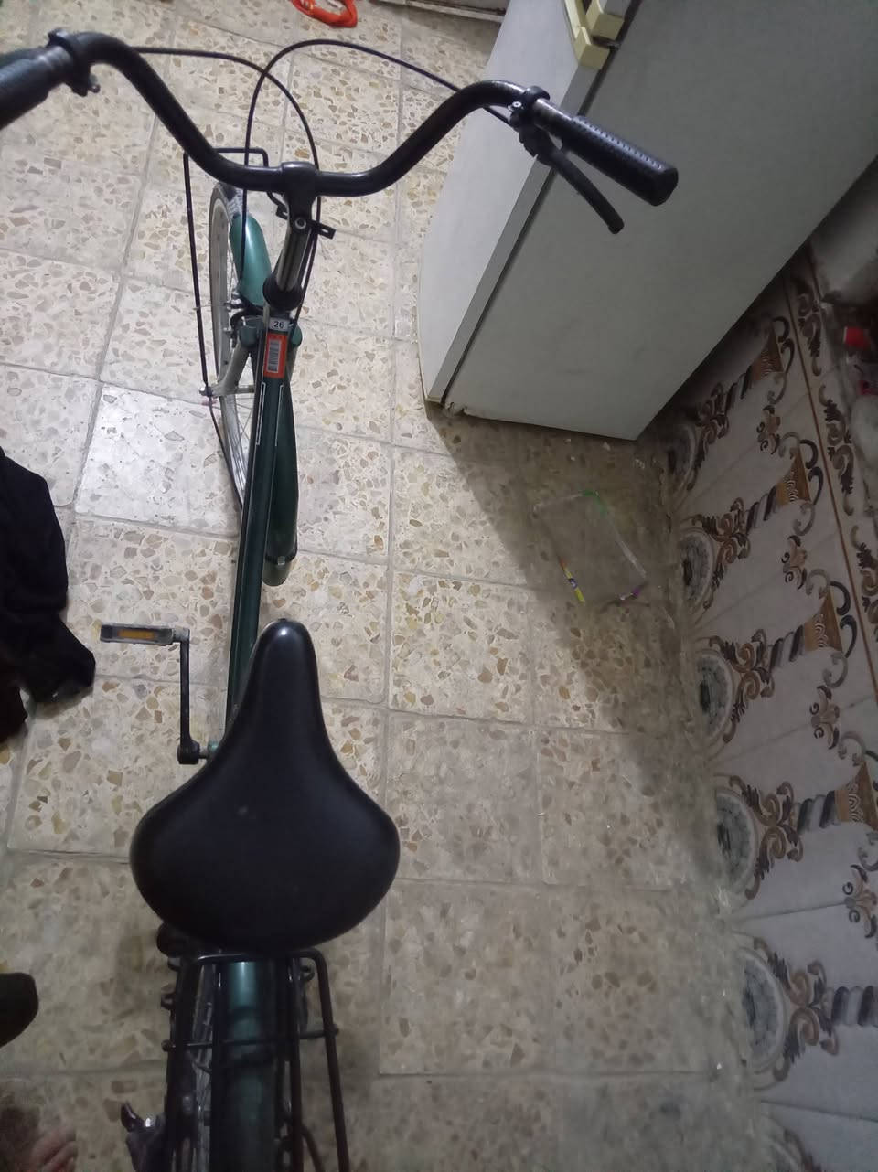 سلام عليكم باسيكل لبيع سعر باسيكل 80 وبي مجال الاستفسال  رقم ***********واتساب
