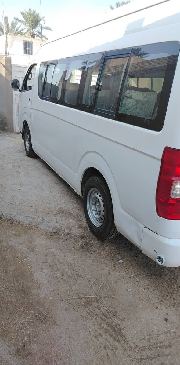 السلام عليكم
مراوس بهايكر طويله ٢٢ راكب ففقط
***********
