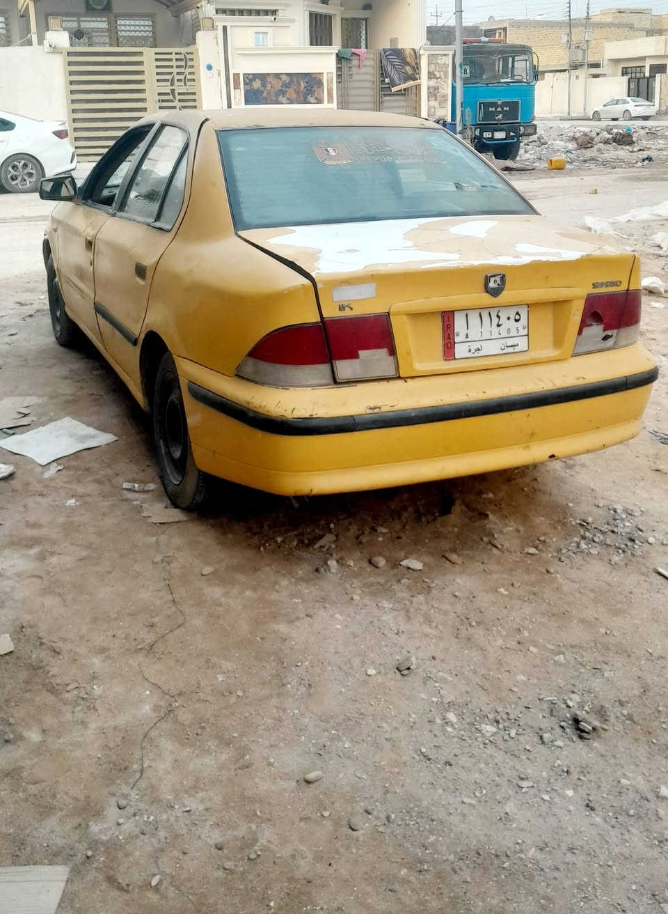 بسم الله الرحمٰن الرحيم 
السلام عليكمَ سمند للبيع موديـل 2010
السعر 16 وبيها مجال للاتصال ع الرقم  
(***********)
