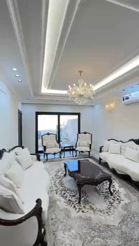 صباغ متفرغ للعمل كل مايخص الديكورات والاصباغ نشتغله الاستفسار راسلني أ...