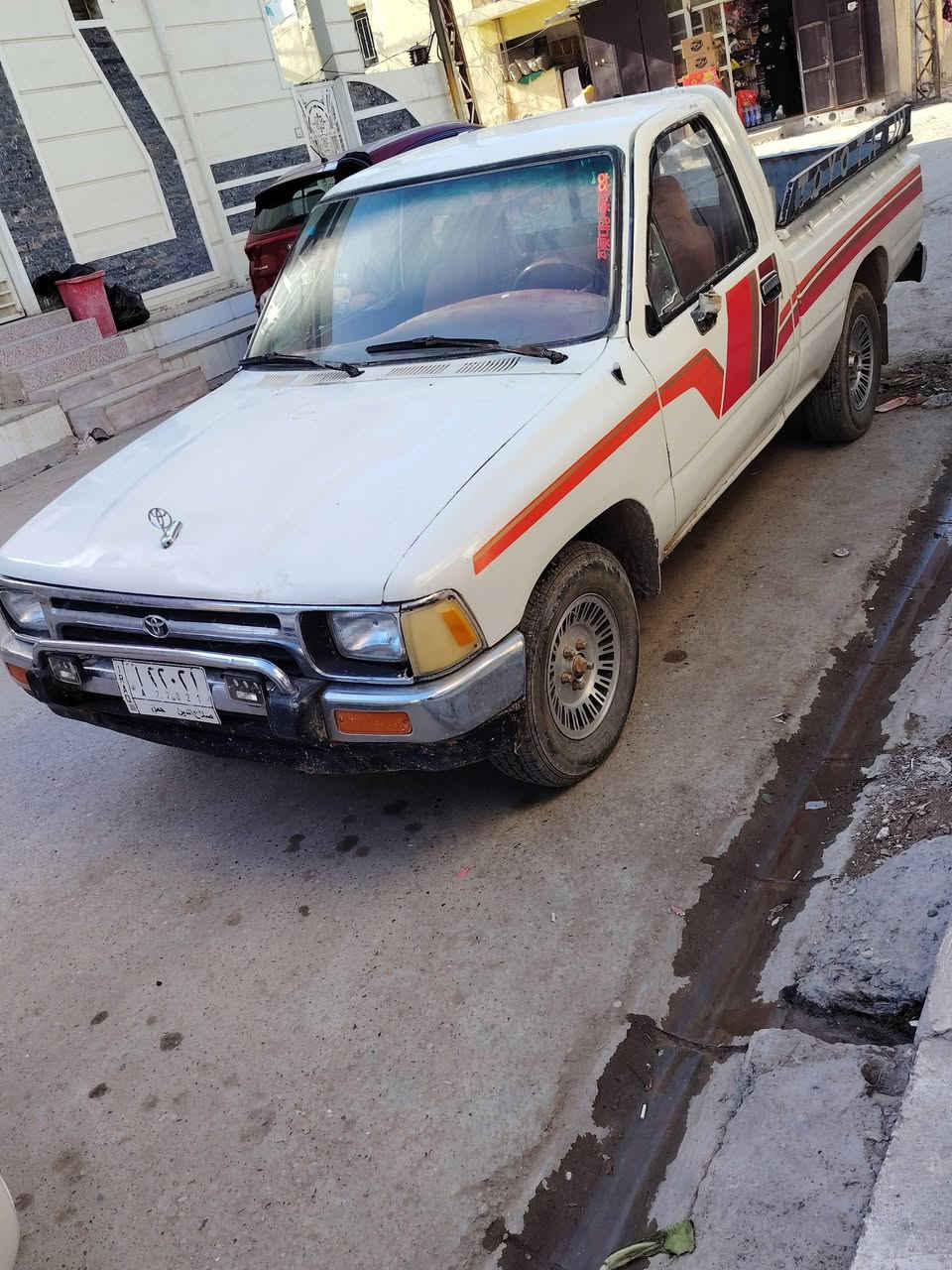 بيكم تيوته   موديل 1991رقم صلاح الدين كير محرك اكسل كله بل شرط سنويه ال 28 مكان سياره ديالى بعكوبه
*********** خابر ودلل
