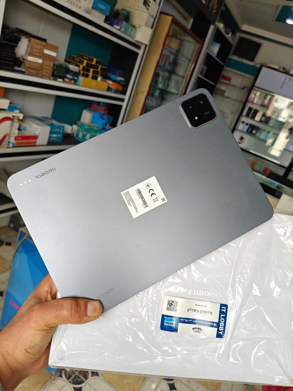 السلام عليكم 
شاومي باد 6 اس بروا ذاكره 512 رام 12 
أخو الجديد كامل ملحقاته مكفول شرط الفحص والظمان الحقيقي 3 أيام حجم شاشه 12.4 يشغل 120 فريم حقيقي مع شاحن 120 واط السعر 525 الف شامل التوصيل


**إذا كنت صاحب هذا الإعلان وتريد حذفه لأي سبب، رجاءا أرسل رسالة إلى الدعم الفني**