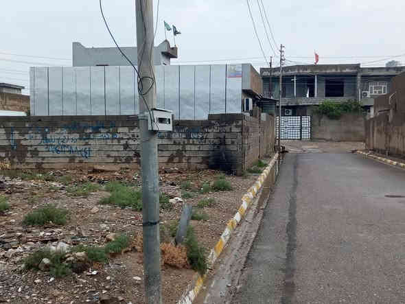 🛑 أعلان 

قطعه ارض ركن للبيع طابو ملك صرف حي امام احمد 

🌍 الموقع حي امام احمد 

المساحة 405 متر ركن 

الواجهة 15*27 

ممكن بيع تصفها 

للاستفسار اتصل *********** أو مراجعة المكتب الكائن شارع العام بأتجاه بغداد مقابل حلويات علي الحمداني 
ومن الله التوفيق 🏡
