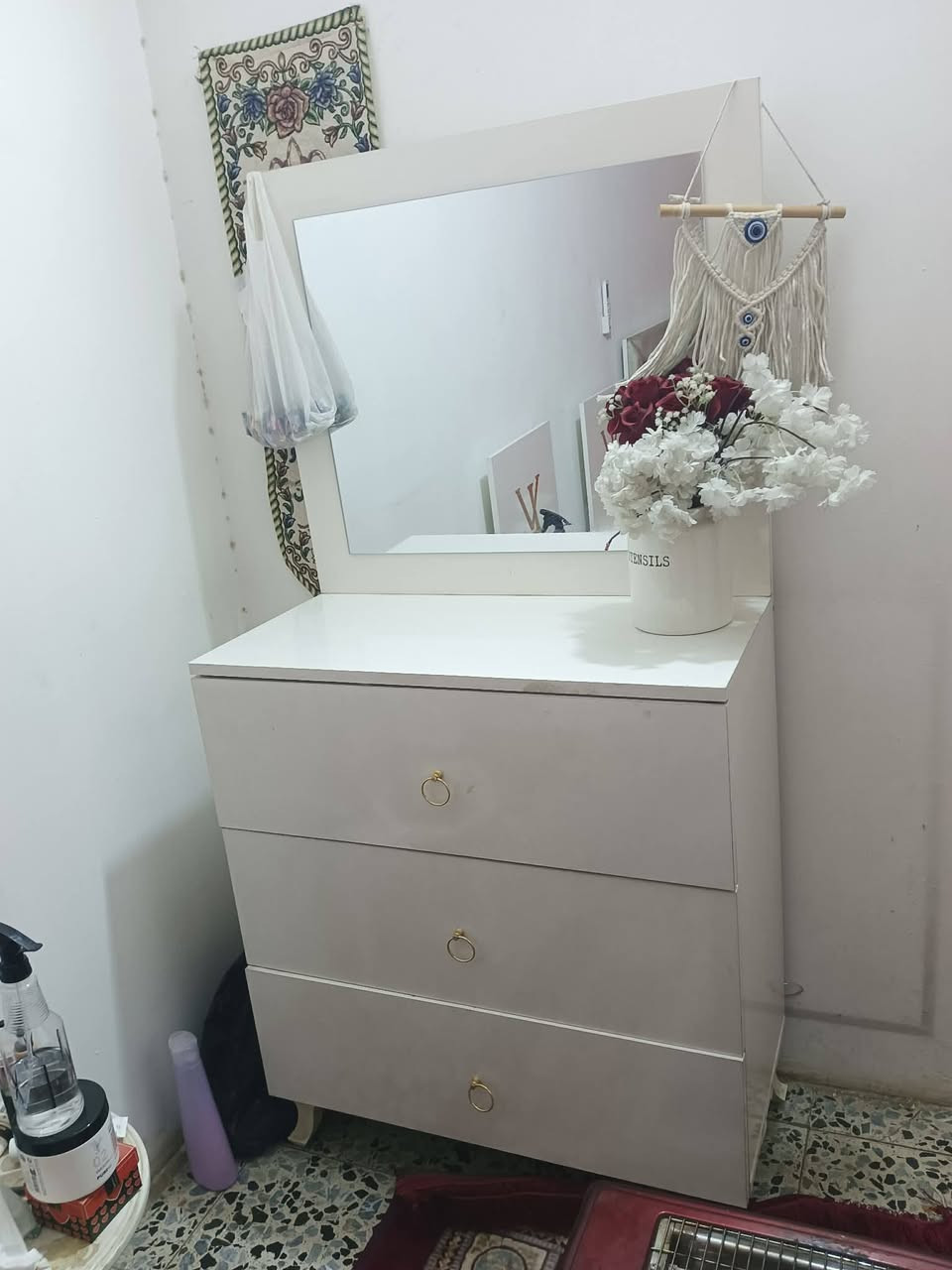 غرفة تركيه مستخدمه فقط شهر واحد اخت الجديده للبيع مكاني بغداد بس الشراي يجي خاص


**إذا كنت صاحب هذا الإعلان وتريد حذفه لأي سبب، رجاءا أرسل رسالة إلى الدعم الفني**