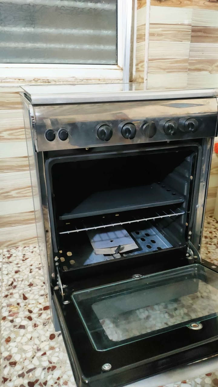 طباخ رويال مصري الباب الأول 
نضيف جداا كامل شغال وعلى 
السعر 150 ألف ، النجف الأشرف . النجف, العراق


**إذا كنت صاحب هذا الإعلان وتريد حذفه لأي سبب، رجاءا أرسل رسالة إلى الدعم الفني**
