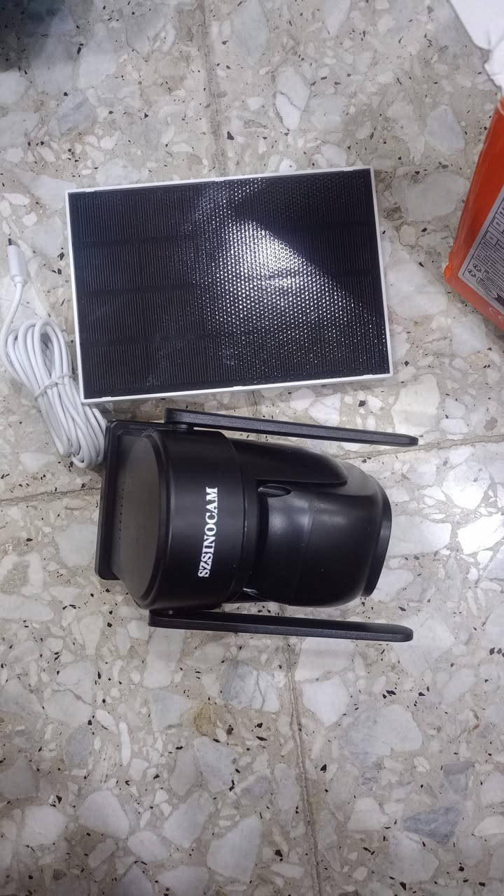 السلام عليكم كامرة مراقبة مع خلية شمسية السعر 30 مع التوصيل ***********
