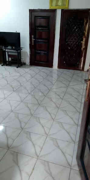 للبيع بيت طابو زراعي المناذرة خلف حرس الحدود المساحة 140 متر غرفتين وصالة ومطبخ وصحيات داخلية وخارجية أساس كونكريت بناء بلوك والسقف كونكريت السعر 45 وبي مجال 

علي الفتلاوي للوساطة العقارية 
مكتب ارض المناذرة 
***********
