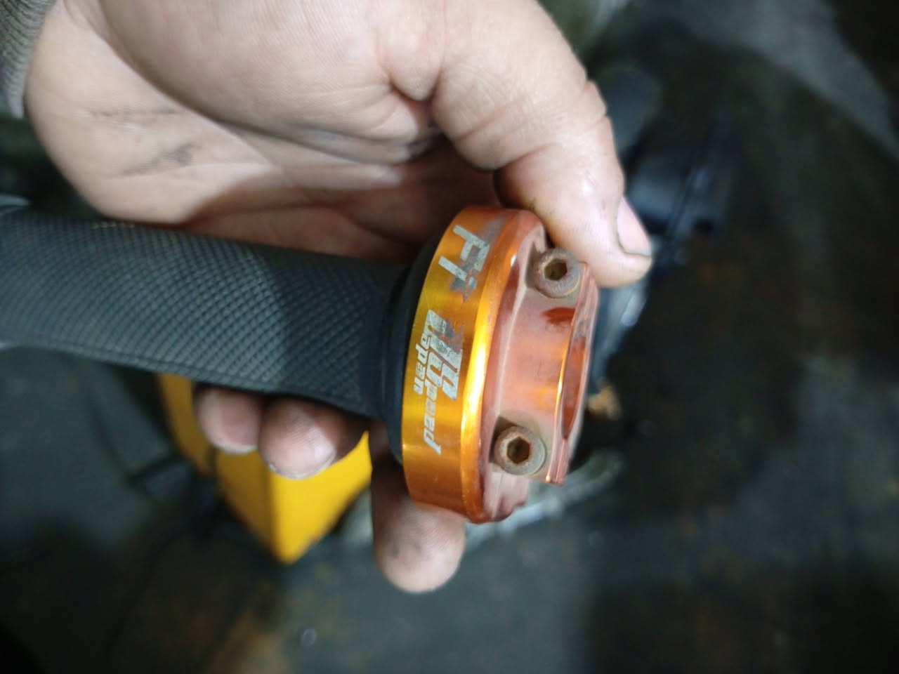 نواعم مال سكنس وثعلب وماكس للاستفسار الاتصال او مراسلة خاص مكاني بل الاعظمية بشارع  الضباط قرب جامع العساف *********** توصيل موجود بكل مكان
