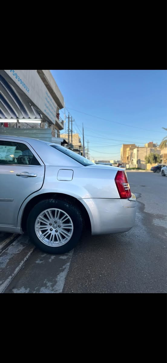 للبيع اوباما موديل ٢٠١٠ اصل محرك ٦ سلندر ٣٥٠٠ اصل 

السياره فول مواصفات وكلشي بيها شغال ما بيها اي عطل 

السياره مجفيه ومصلحه ممكلوبه جفيه فقط ع صفحت السايق 

رقم اربيل الدولي سنويه ورقم وهزه كله جديد تحويل مباشر 

السياره كلشي بيها شغال وبلادي ما بيها اي عطلات او نقص

فقط التبريد عندي بي البوري مال الكمبريسر نكسر البقي كامل

 السعر   79   ورقه العنوان بغداد حي الخضراء ممتواجد ع النت 
*********** الي يحب يشتري يتصل بغداد, العراق
