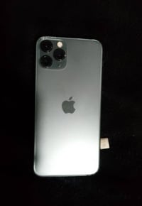 آيفون ١١ برو • فطر بالشاشة • سيم واكف