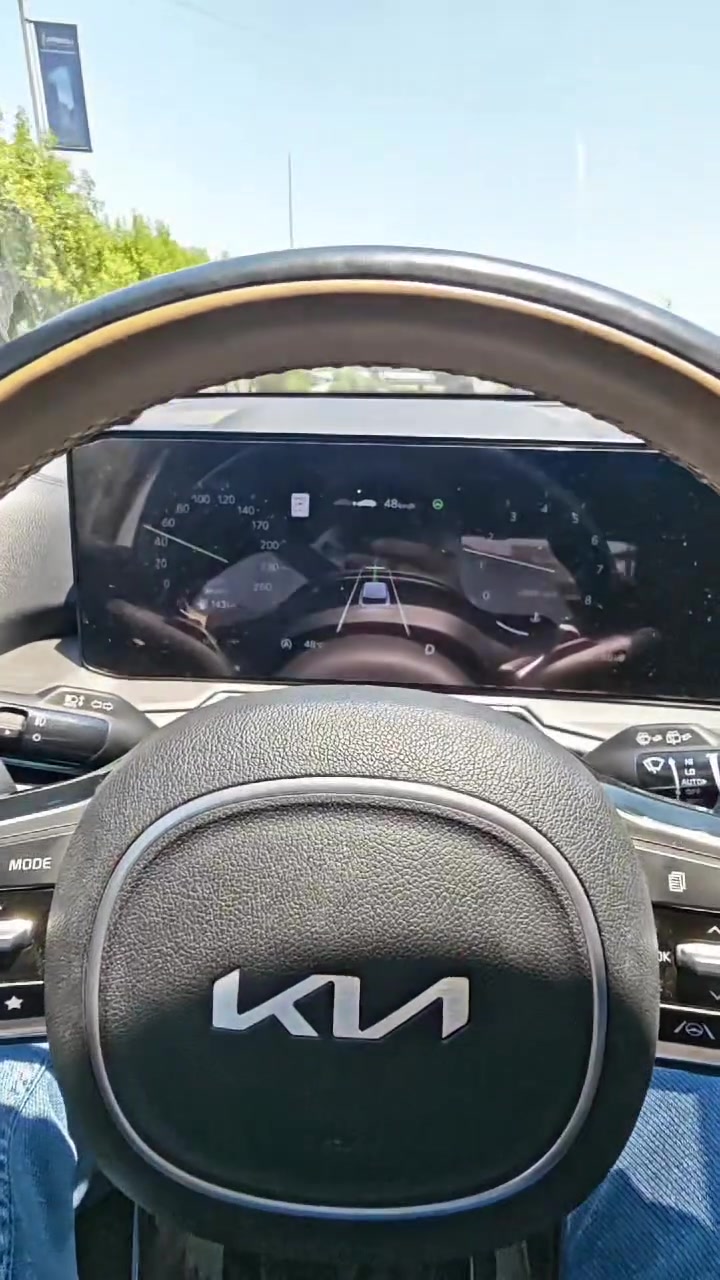 سورنتو برمجة الرادارات 
كهربائي عام 
***********
بغداد
