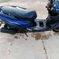 دراجه سكنس شمعه طافيه ب 100و بيها مجال  محرك عايز تجفيت 07858017195