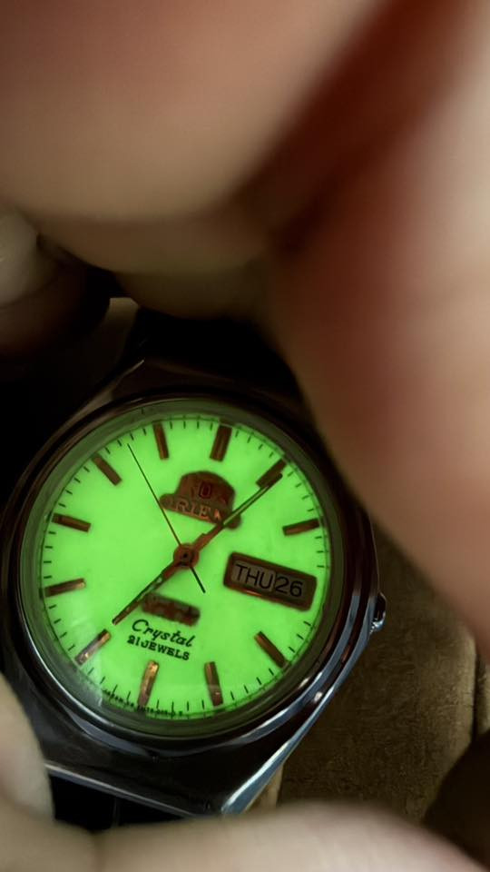 Made in Japan 🇯🇵
اورينت ياباني اصلي
اوتوماتيك ⚙️
قطر كلاسك  العرض 33 - الارتفاع 38
انتاج السبعينات 1970s
مينا بالكامل لمينوس
منفذ يومي عربي انكليزي
منفذ اسبوعي 
الساعة بلادي بالكامل سير وبوك
نضافة عالية جداً
79 الف سعر نهائي


**إذا كنت صاحب هذا الإعلان وتريد حذفه لأي سبب، رجاءا أرسل رسالة إلى الدعم الفني**