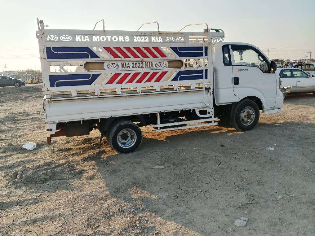 للبيع كيه فحل موديل 20 رقم ذي قار جاهزه تحويره 14 تانكي 100 التر محجوزه باقي سنه عله  الحجز مكفوله كفاله عامه *********** ماشيه 48 الف
