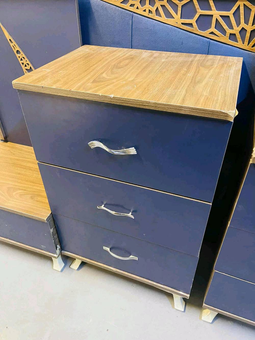 غرفه ترڪي مستخدم 🇹🇷
6قطع 
نضافه 75\💯
نضام سلايت 💢
السعر   350 /  375
مع شد🪛 ونقل 🚚  مجاني  داخل بغداد  محافظات بكروه