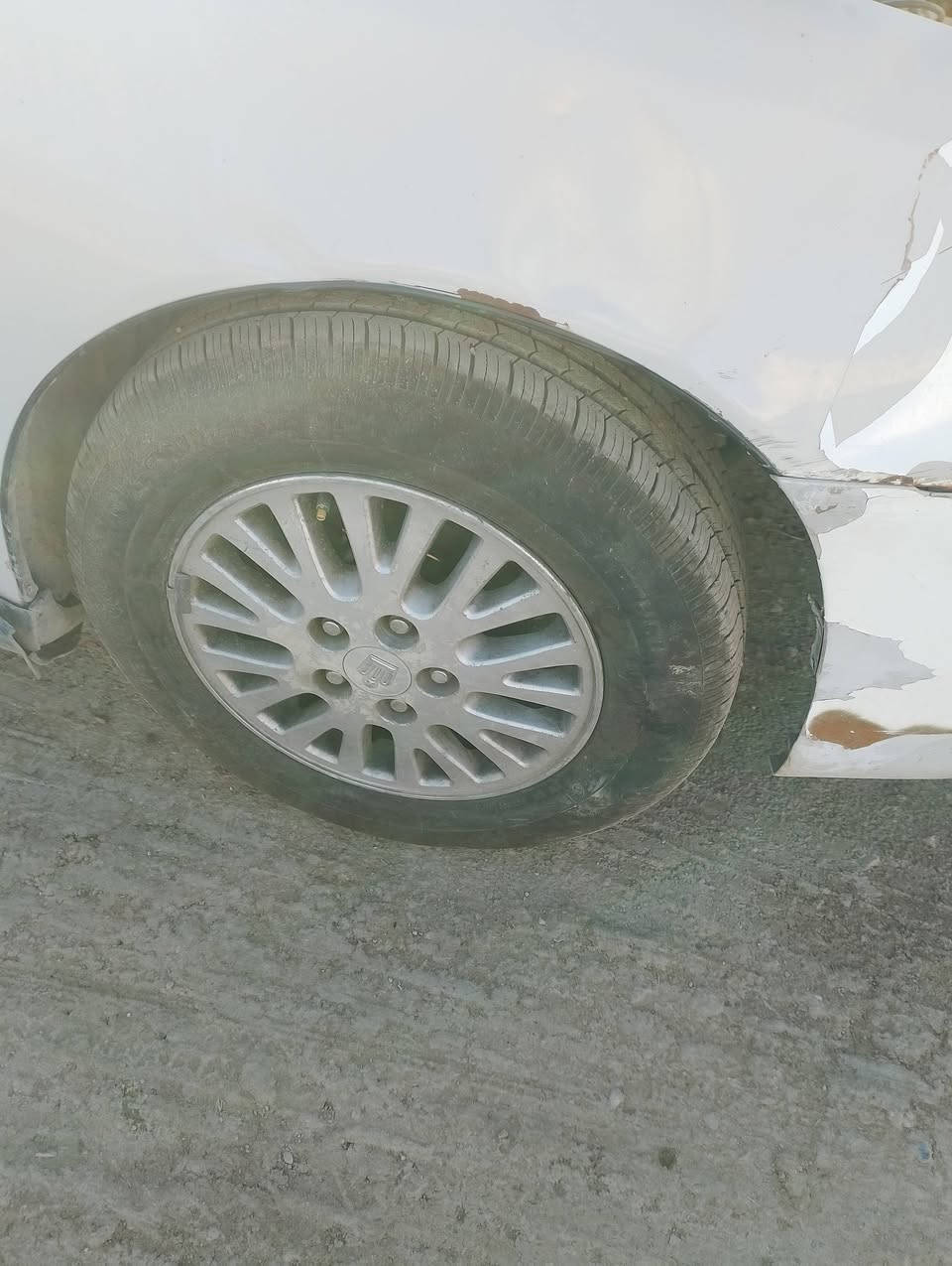 سلام عليكم
للبيع كرسته نفخ
محرك وكير بطه نظيفات شرط
رقم بصره راعيهه بلبصره وكاله عامه بسمي 
العنوان واسط قضاء الحي 
***********
