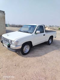 فلاحي • ٢٠٠١ • مكفولة