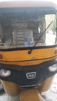 تكتك 21 البيع السعر 7ملاين التكتك اوراق وكيله شاكر المحرك مكفول بس عوز...