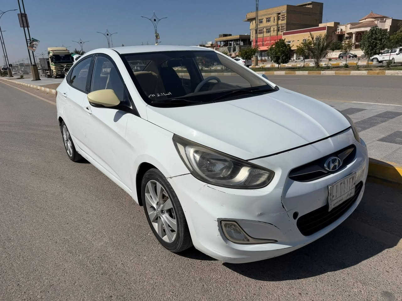 #للبيع
السلام عليكم اكسنت موديل 2014
محرك 1600 سياره خليجيه
بيها بس باب السايق مصلح
مكان السيارة الناصريه مركز
سعرها 88 
***********
