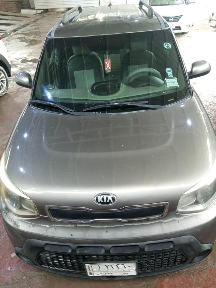 السلام عليكم صول ٢٠١٤ محرك ١٦٠٠ ماشيه ١١٢ ضربتها بنيد مبدل وجهه السايق بيها تبديل وصبغ وبيها بارد بل جهه الثانيه   بيها جراد ب اماكن تبريده يخبل منضمومه جديده شرط ولاكلوب مشتغل دوشمه جديده رقم بابل سعرها 105لل استفسار ***********
