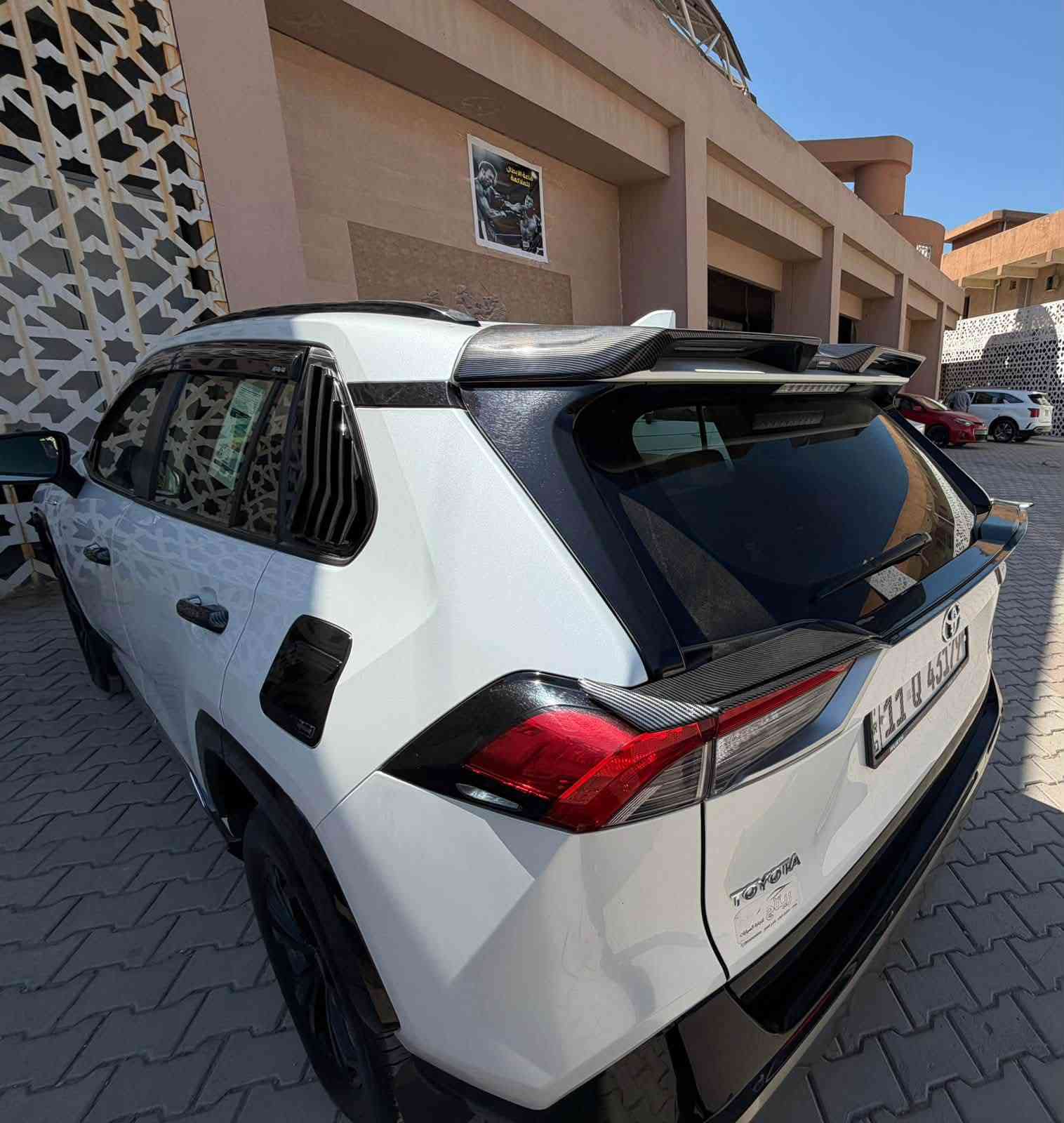 رافر فور موديل ٢٠٢٤ هايبرد
عبداللطيف جميل / بلاك ادشن

فول ١/١  

كفاله عامه 

ماشيه ١١ الف 

مزوده كاربون فايبر داخل وخارج 

السعر ٢٩.٥٠٠ بيها مجال بسيط 

مكانها بغداد / السيديه / حي الاعلام 

***********
