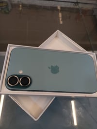 آيفون ١٦ بلاص • ١٢٨ • بطاريه ١٠٠٪