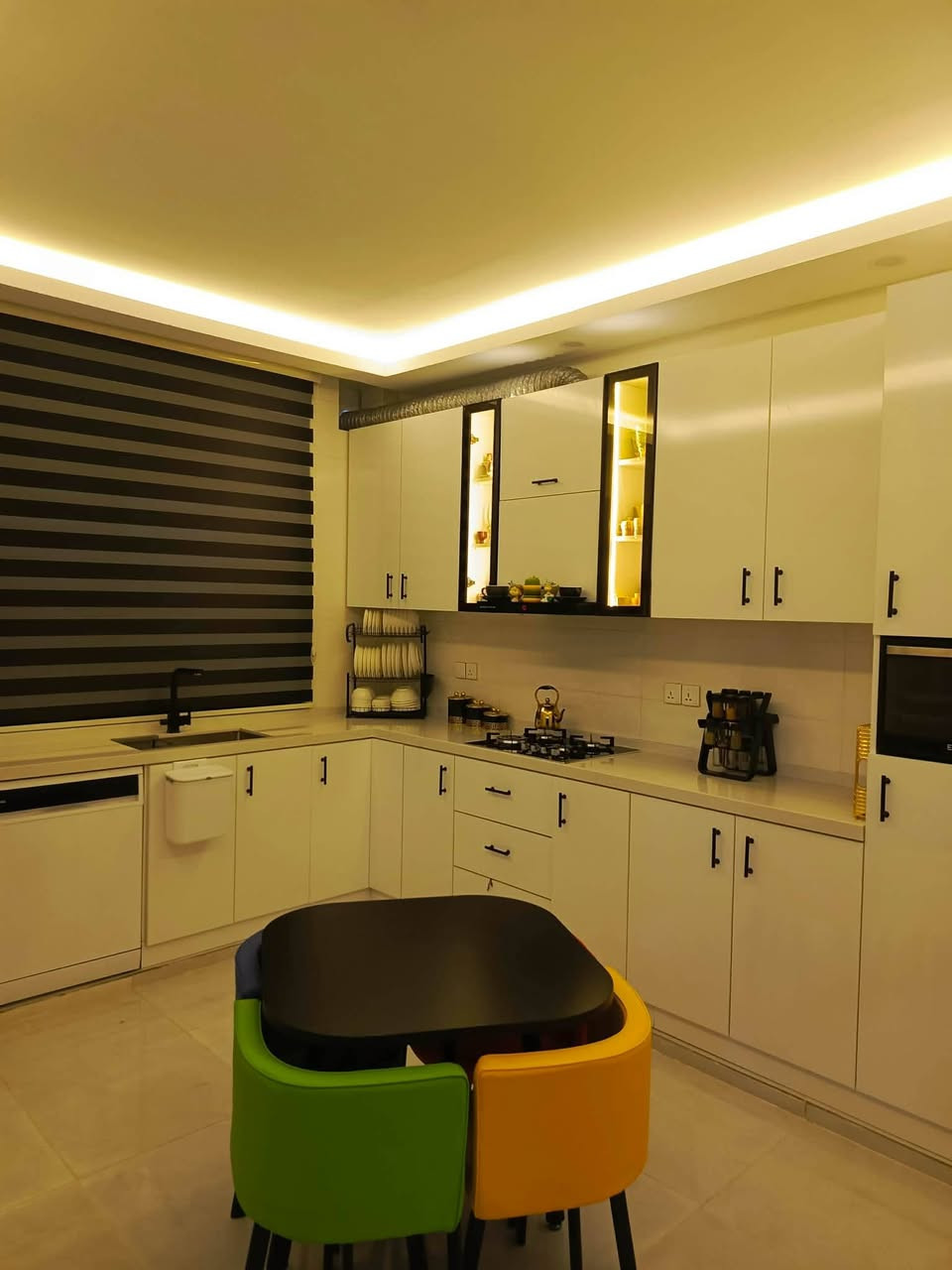 السلام عليكم
كونترات حسب الطلب للزبائن الكرام تورونا بكل وقت
***********
