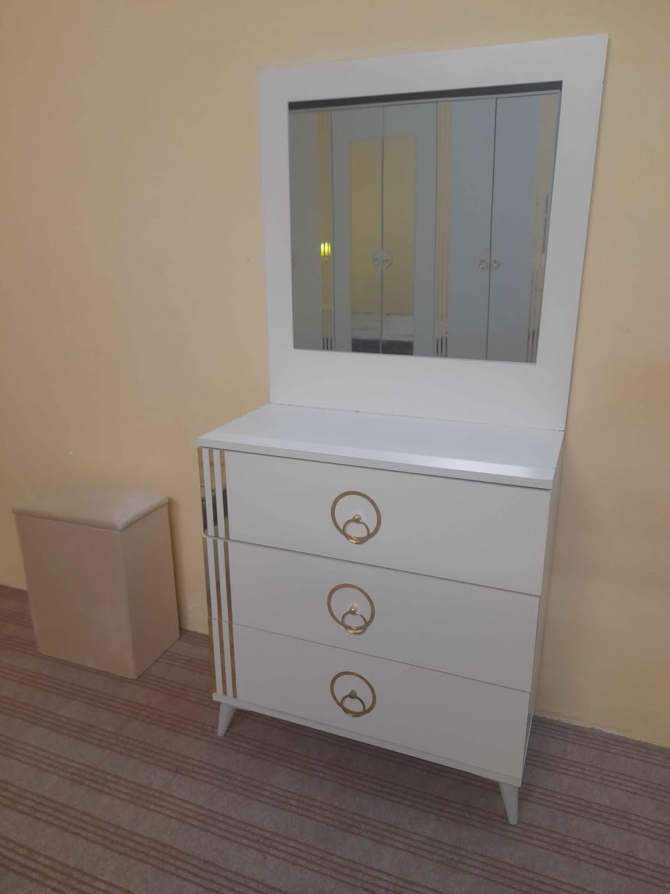 تركي ٧ قطع 

سعر ٥٠٠ قفل 
عنوان البصره الزبير 
***********وتساب الزبير, البصرة
