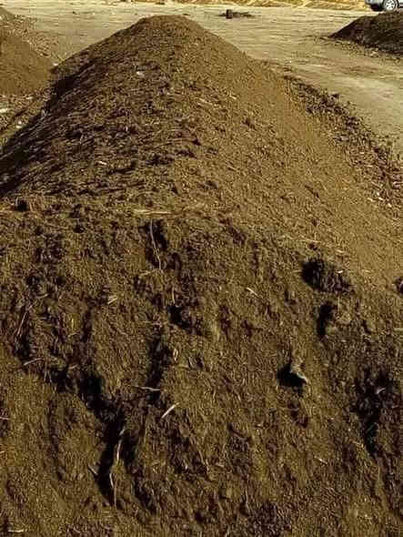 سماد حيواني 
سعر الكيس جملة 1000 دينار فقط 

سعر الكيس مفرد 2000 دينار فقط 

🔸 مفيد جداً لتقوية الجذور وزيادة خصوبة التربة

- يكون  الاستخدام الكمية المضافة حسب عمر الشجرة او قياس السندانة 
🔸 ضروري للمزارع في فصل الشتاء لتحسين النمو وتحمل البرودة
🔸 نظيف، وخالي من الشوائب
🔸 مناسب لجميع الأشجار والمزروعات 

يتوفر لدينا دفع الكتروني 💳 ماستر كارد رافدين وزين كاش 

✅ عنوان بغداد .الحسينية .نهاية شارع السكلات🫣
 
 🌲زورونا تجدون الافظل

الموقع على الخريطة👇🌐

https://maps.app.goo.gl/3Ekn4CXD6gz8GBEq8

اوقات عمل المشتل   🕖من ساعة 7 صباحاً وحتى الساعة 6🕙 مساءً 

🚚يوجد توصيل 

للحجز والاستفسار

***********. 📞لأي استفسار الرجاء مراسلتنا على بريد الصفحة 📩 او الواتساب 📲 أو الإتصال على الرقم

 
https://t.me/evjifdyiojv تلكرام
