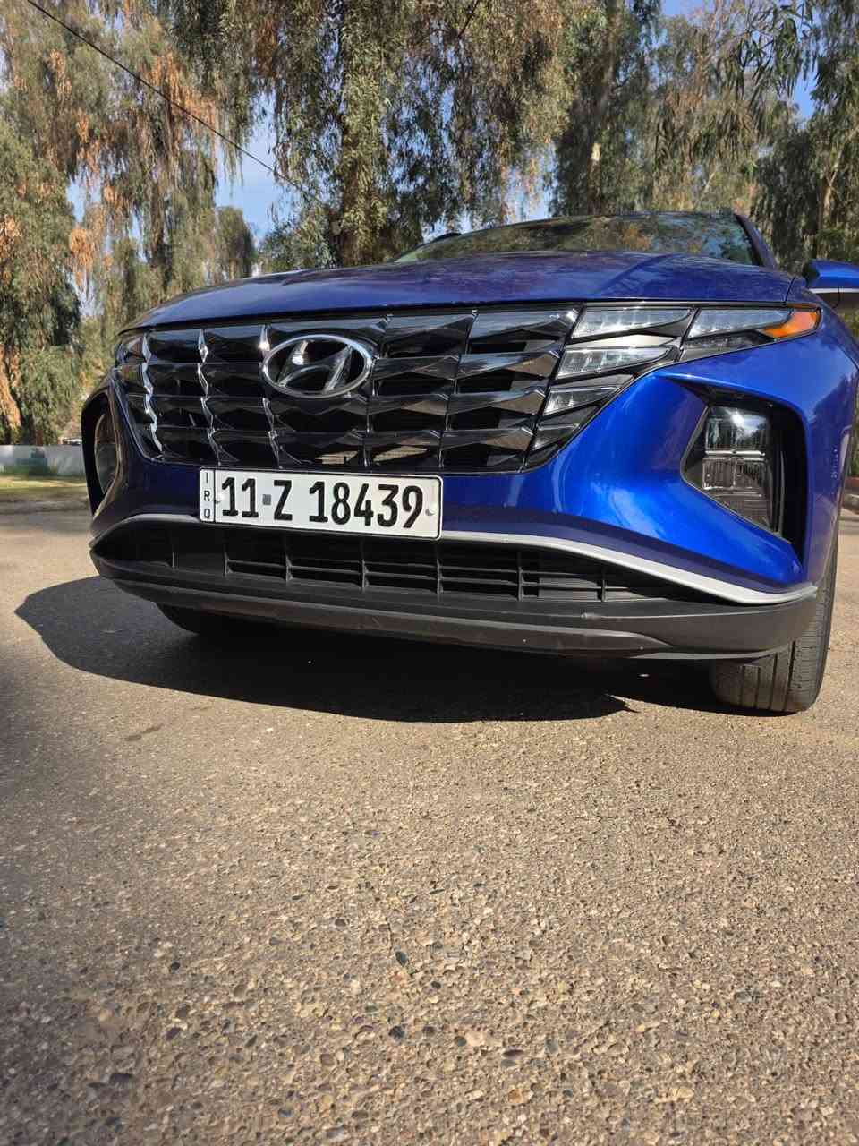 سلام عليكم اخوان توسان موديل ٢٠٢٤ السياره نضيفة بدون حادث مجرد بارد شبر ب البنيد سياره كلها على البلاد ليبل واحد 
المواصفات :
بصمة
فول رادار
داخل لونين
كشنات كهرباء
تدفئة كشنات
 جنطة كهرباء
اخوان السيارة جديده و مكفوله من الصبغ 
مكاني الدورة ابو دشير السعر 188 و بيها مجال 
للتواصل : ***********
