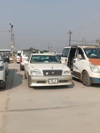 طالبات فقط • جامعة الحلة • مكانين متوفرين