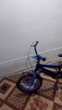 باسكل رياضي حجم 16نضيف وكلشي مابي للستفسار عل هذا الرقم وتساب ورصيد👎 0...