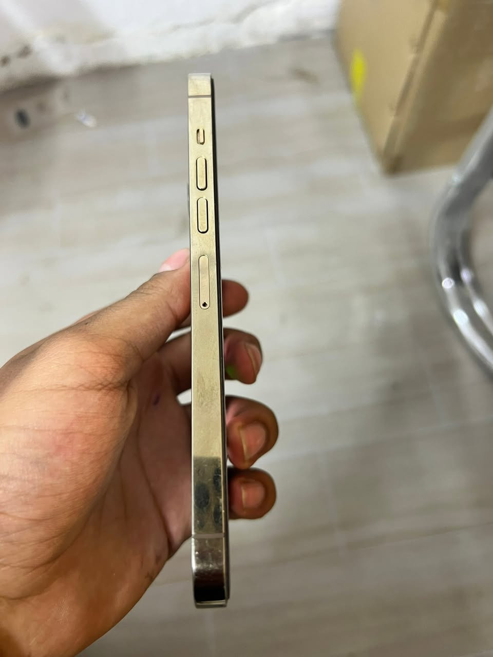 سلام عليكم من رخصت الادمن ايفون 📲 13 برو ماكس بطاريه 91 بلاديه جهاز  أمريكي كلش قوي بس ضهر عندي تعبان خدش مابي بل شاشه عل عرض ب 650 مال جناي هاذه اخوان جهاز آخو جديد للحجز *********** مكاني بغداد
