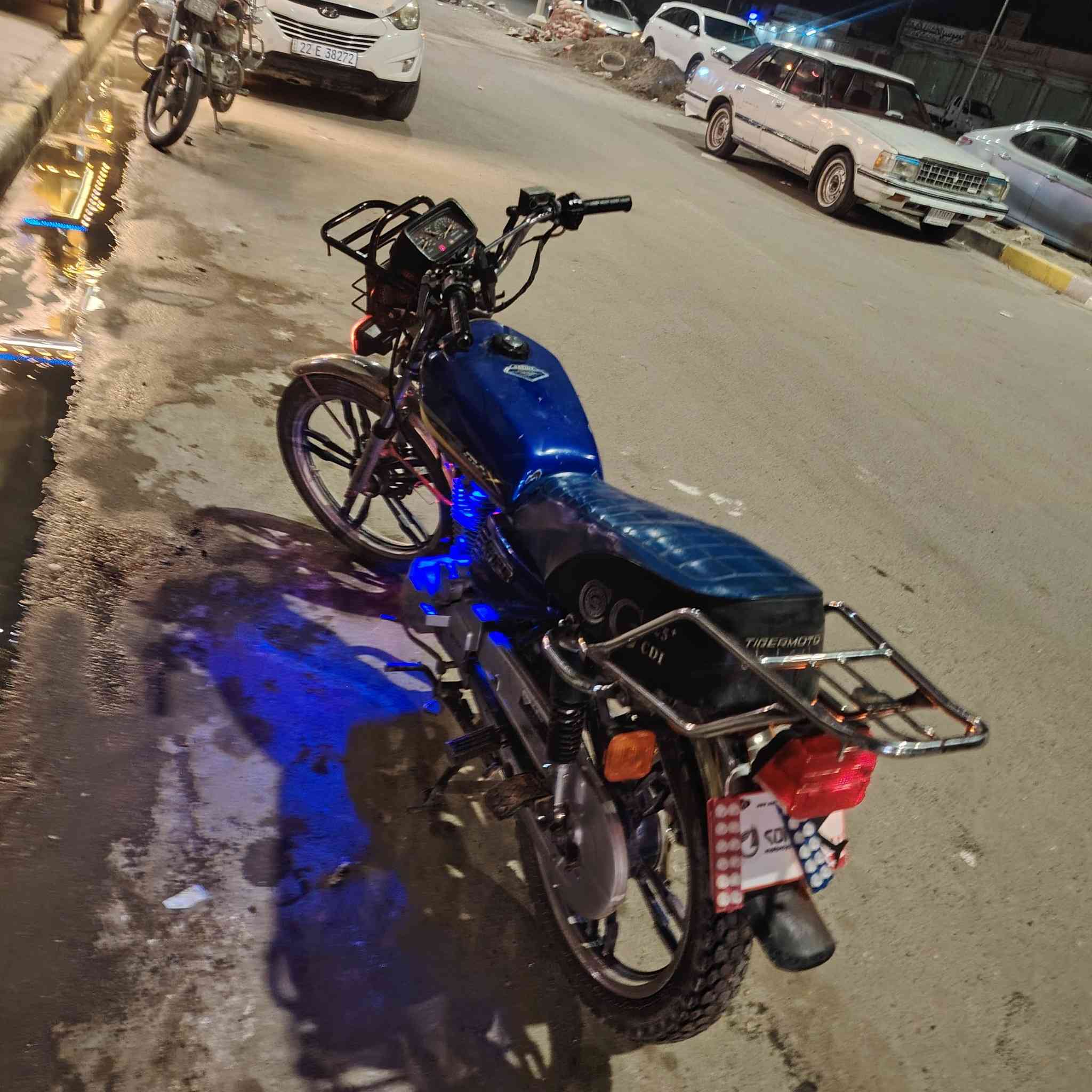 سلا عليكم عندي دراجه سيفان موديل 120 السعر اربع ميه صلاح الدين بيجي هاذا رقم الهاتف ***********
