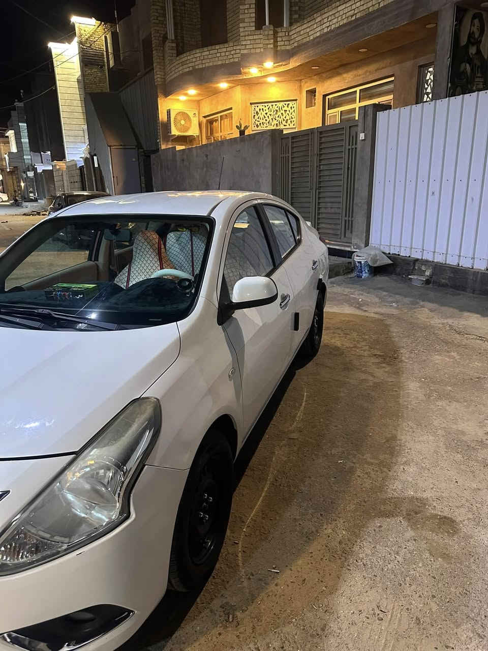 نيسان سني هندي موديل 2021
بليته زركه 
السياره ماشيه 130 وقابل الزياده
اني موضح الضربات الي بيه كدامك بصور غير هذ كلشي ماكو سونار موجود يمك وشوف بعينك 
السياره مسويله ادامه كامله كير محرك كلشي ميحتاج كبل الشارع كهربايات تبريد كله على البلاد مال الشركه 

مكاني بغداد / الزعفرانيه

السعر 100 وبيه مجال حك الجيه


**إذا كنت صاحب هذا الإعلان وتريد حذفه لأي سبب، رجاءا أرسل رسالة إلى الدعم الفني**