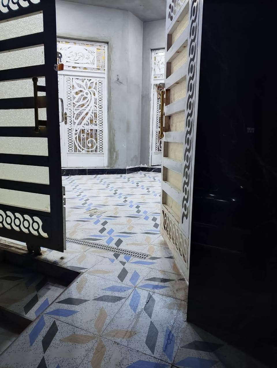 دار للبيع مساحه ١٥٠طابو زراعي سند ٢٥ الموقع بهرز حي الشرطه قرب مدرسه السدن للاستفسار***********
