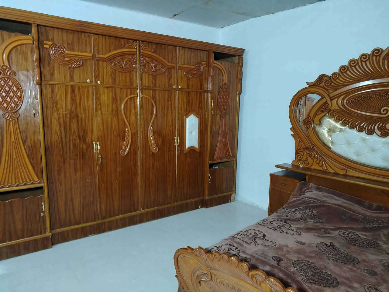 بيت حي الحكيم واجهه 5ونص
نزال 27
مساحه143
ستقبال وهول ومطبخ وغرفه وصحيات بسم راعيه قريب عل كورنيش 50متر. قريب عل داموك صارلي قل شهر من كملنا. بنائه. جديد سقف سندويش لاصلي .  سعر35 وبي مجال


**إذا كنت صاحب هذا الإعلان وتريد حذفه لأي سبب، رجاءا أرسل رسالة إلى الدعم الفني**