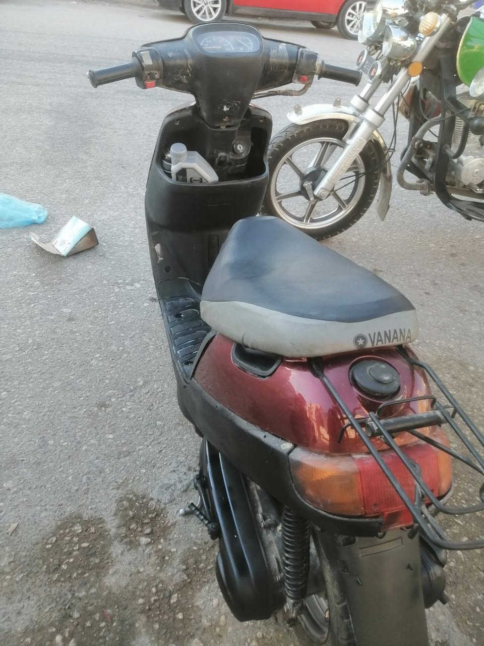 يا الله سلام عليكم للبيع دراجه بطه موديل 2000 كهربائيات لايت اشاير سلف هندر كيج بانزين شغال كيج السرعه شغال مكينه مجفته تجفيت بل جديد سعر ناعمه شلعه مشي سعر 275 وبيها مجال مكاني حي الحر اي تفاصيل خاص موجود


**إذا كنت صاحب هذا الإعلان وتريد حذفه لأي سبب، رجاءا أرسل رسالة إلى الدعم الفني**