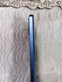 جهاز ايفون 17برو ماكس لاكن نضام اندرويد