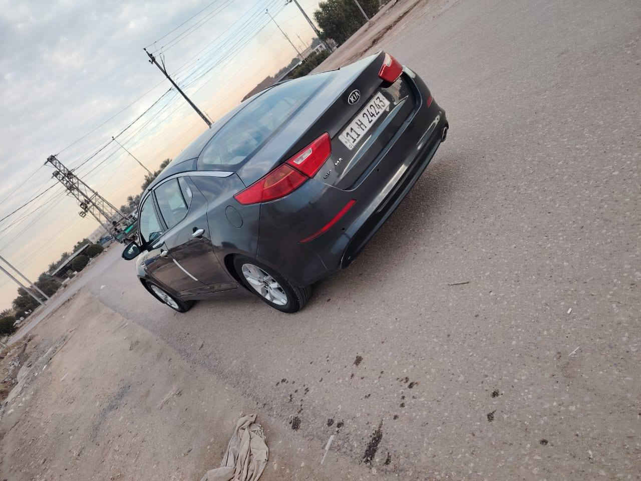 سلام عليكم
كيا اوبتما 2016 خليجي 
محرك 2400 دوش المرغوب مكينه مامفتوحه 
السعر 119 بيه مجال الشراي ويدلل مال جناي 
رقم بغداد انكليزي سنويه ال29 تحويل ثاني يوم 
مكينه وكير وحداديه وتخم تاير مكفولات تبريد ثلج 
داخل لونين سيارة جديدة وجاهزه بمعنى الكلمة 
مكاني بابل *********** لو ***********
