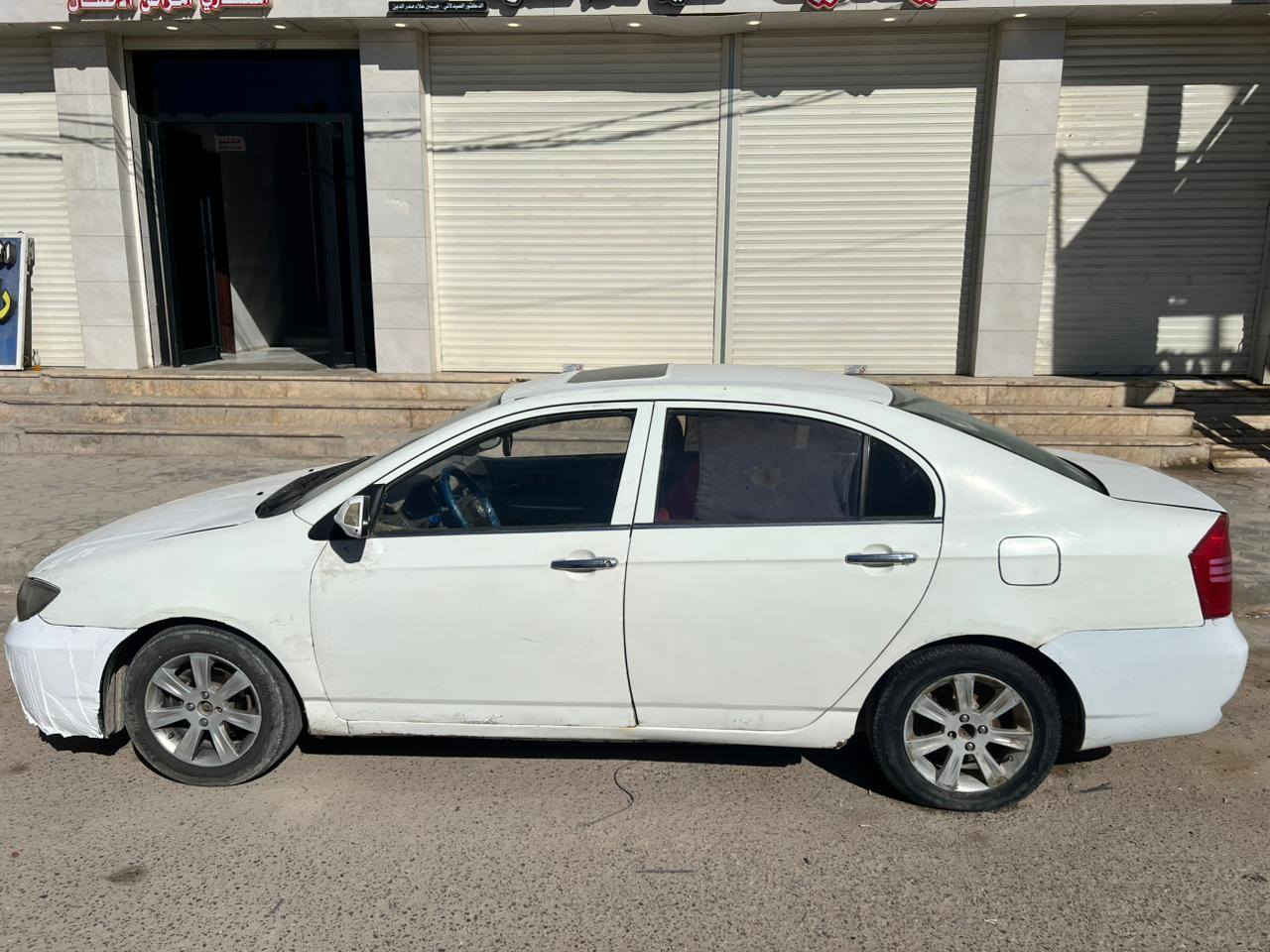 ليفان 620 رقم كربلاء محرك وكير كورلا اوتماتيك التبريد شغال نقصه راديتر وغاز السيارة مو مكفولة 
مكاني بالنجف السعر 35 
رقمي *********** النجف, العراق
