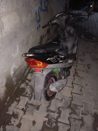 ماكس للبيع ٦٠٠ وبيها مجال شيء قليل رقم 07873805073