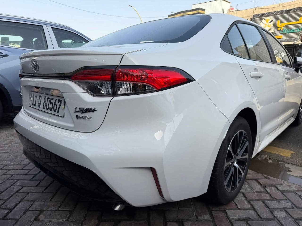 رمضان كريم
تويوتا كورلا خليجي  هايبرد  شكل الامريكي 
مرقم كامل بغداد الرقم الدولي الجديد وماشيه 3 الاف ومكفوله كفاله عامه من الشخط والبارد والصبغ 
سلايد روف 
بصمه تشغيل 
محرك 1800
لد امامي 
لايت عدسه 
داخل مخمل 
ويل كب كروم 
كامره خلفيه 
هندر كهرباء 
حساس لايت 
رادرات اماميه 
نحديد المسار 
وبيها مواصفات السياره 
ورايدها 153$ 
والاتصال ***********
بغداد / الوزيريه
