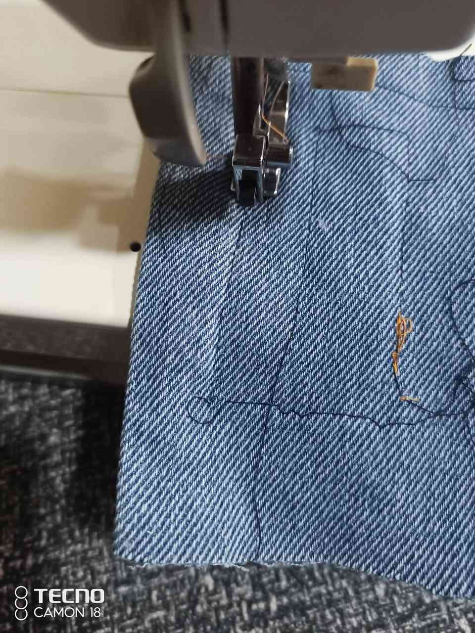 مكينه للبيع سعر 80بيهه مجال مكنسه سعر 30شغاله بس بيهه هاذ كسر ممئثر عليهه للاستفسار اتصل
***********
