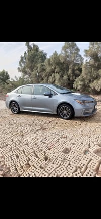 كورلا امريكي 2020محرك 2000 فهSE ماشيه 98الف حادث موضح وتساب 0770024446...