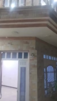 بيت للايجار • ٦غرف • شارع الكهرباء