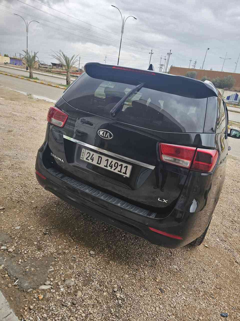 سيدونا موديل 17رقم دهول ضرر ثلاث قطع بدون ايرباك مواصفات حساساس صدمة كامرة ابواب كهرباء مثبت سرعة كشن كهرباء أشاير بالمري ابواب كهرباء بصمة السيارة جديدة محرك شركة راديترات وتبريد شركة السعر165ومجال قليل للتواصل ***********
